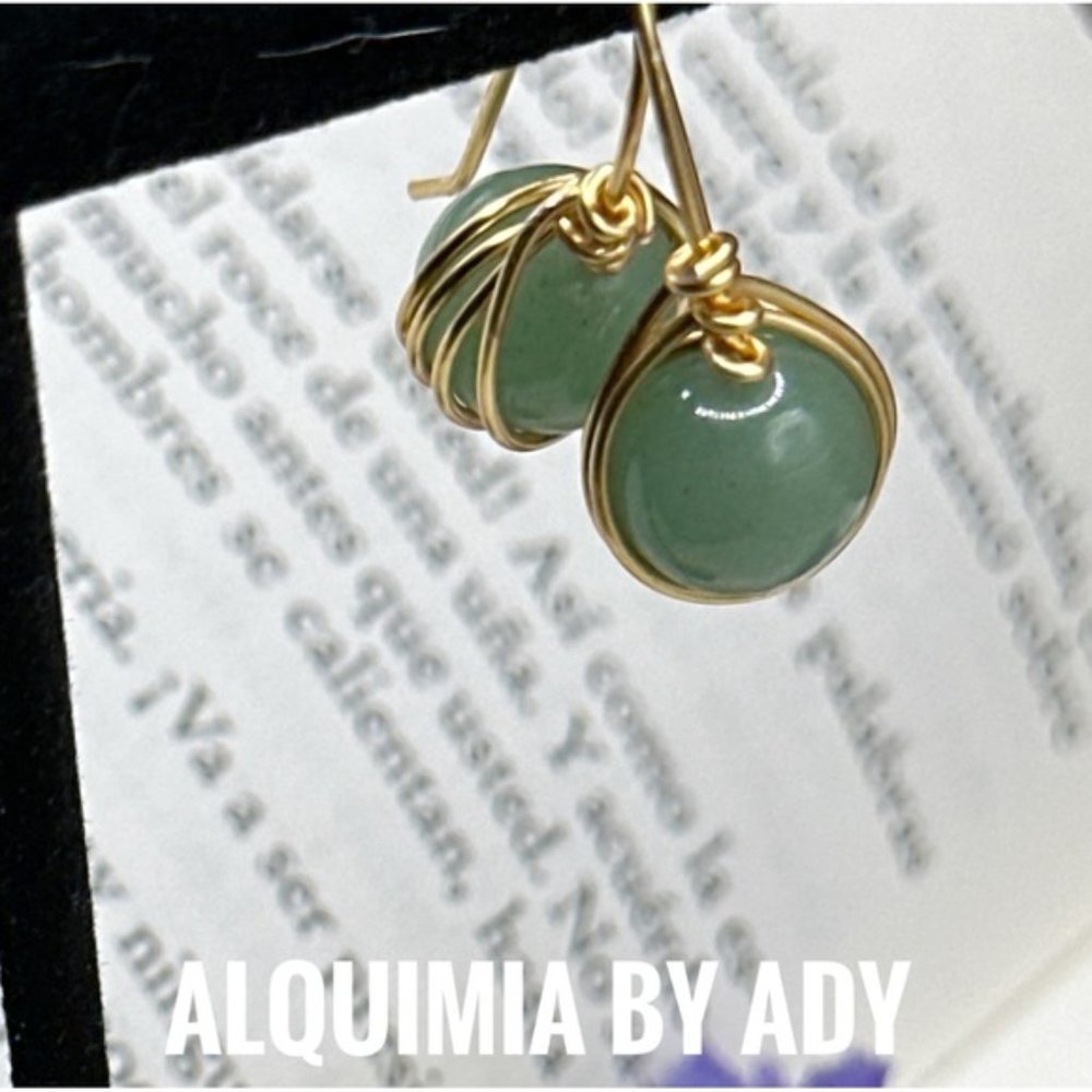Aventurine gold drops dangle earrings/manifesting prosperity and joy - Picture 2 of 4